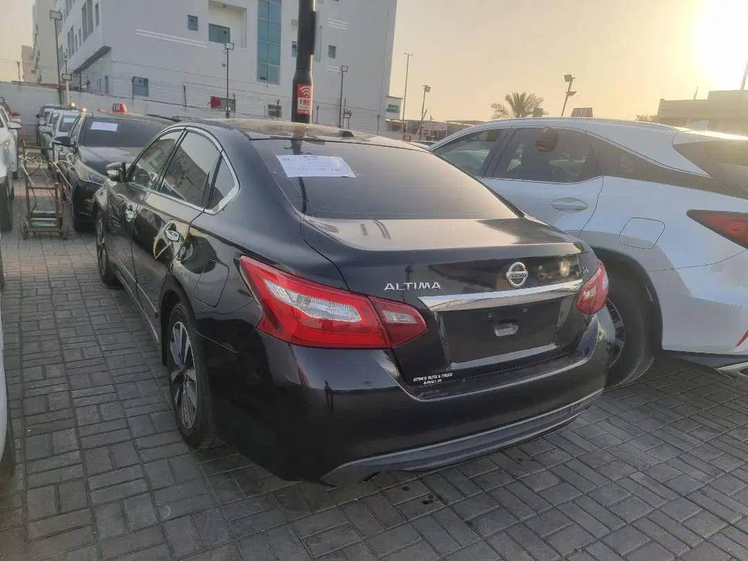 NISSAN ALTIMA