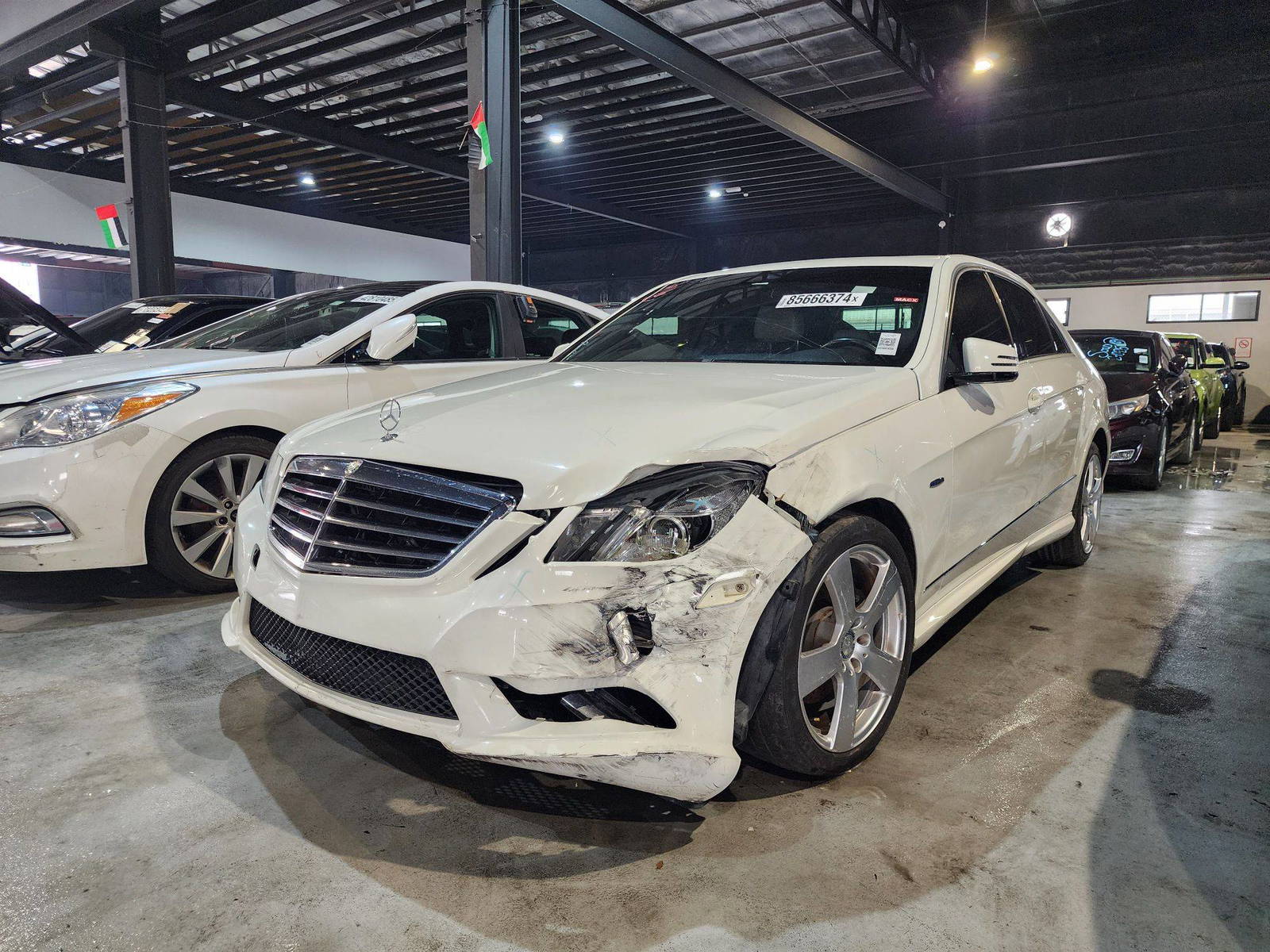 2012 MERCEDES BENZ E 350 — 138477 Miles — Lot 641186 — Ind. 12 - Marhaba Auctions Used Cars - Image 4