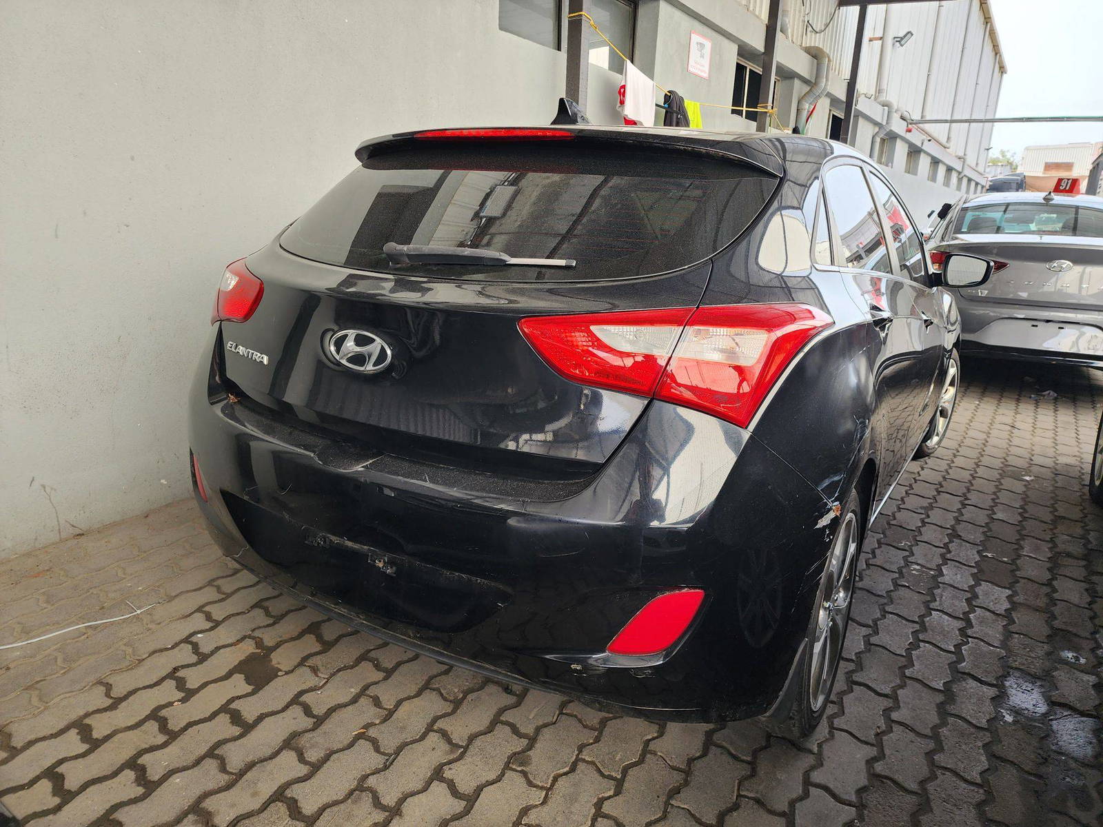 2013 HYUNDAI ELANTRA GT — 123512 Miles — Lot 214587 — Al Quoz - Marhaba Auctions Used Cars - Image 5