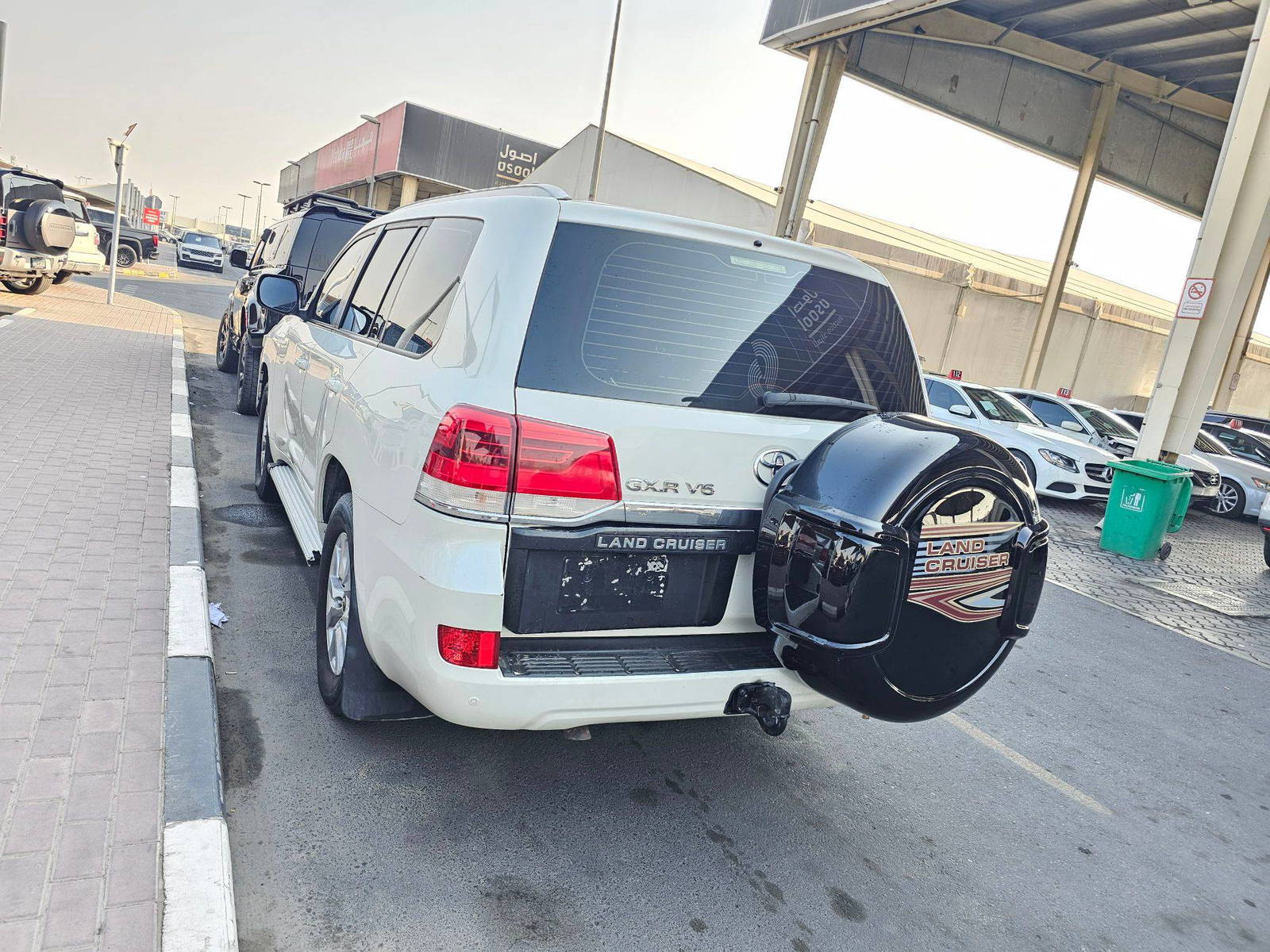 2019 TOYOTA LAND CRUISER — 350807 KM — Lot K5155736 — Souq - Marhaba Auctions Used Cars - Image 3