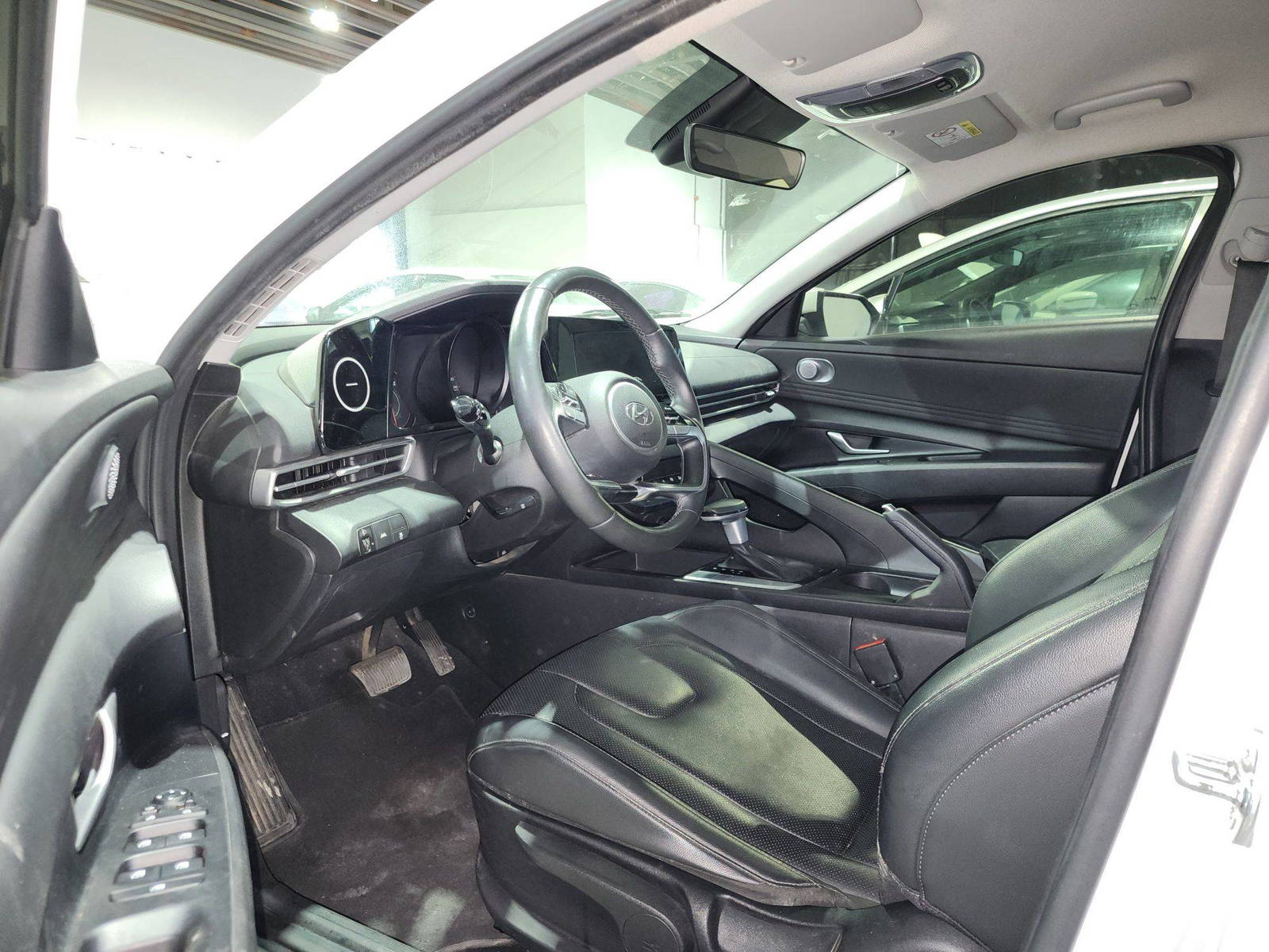 2021 HYUNDAI AVANTE — 152115 KM — Lot 215487 — Souq - Marhaba Auctions Used Cars - Image 9