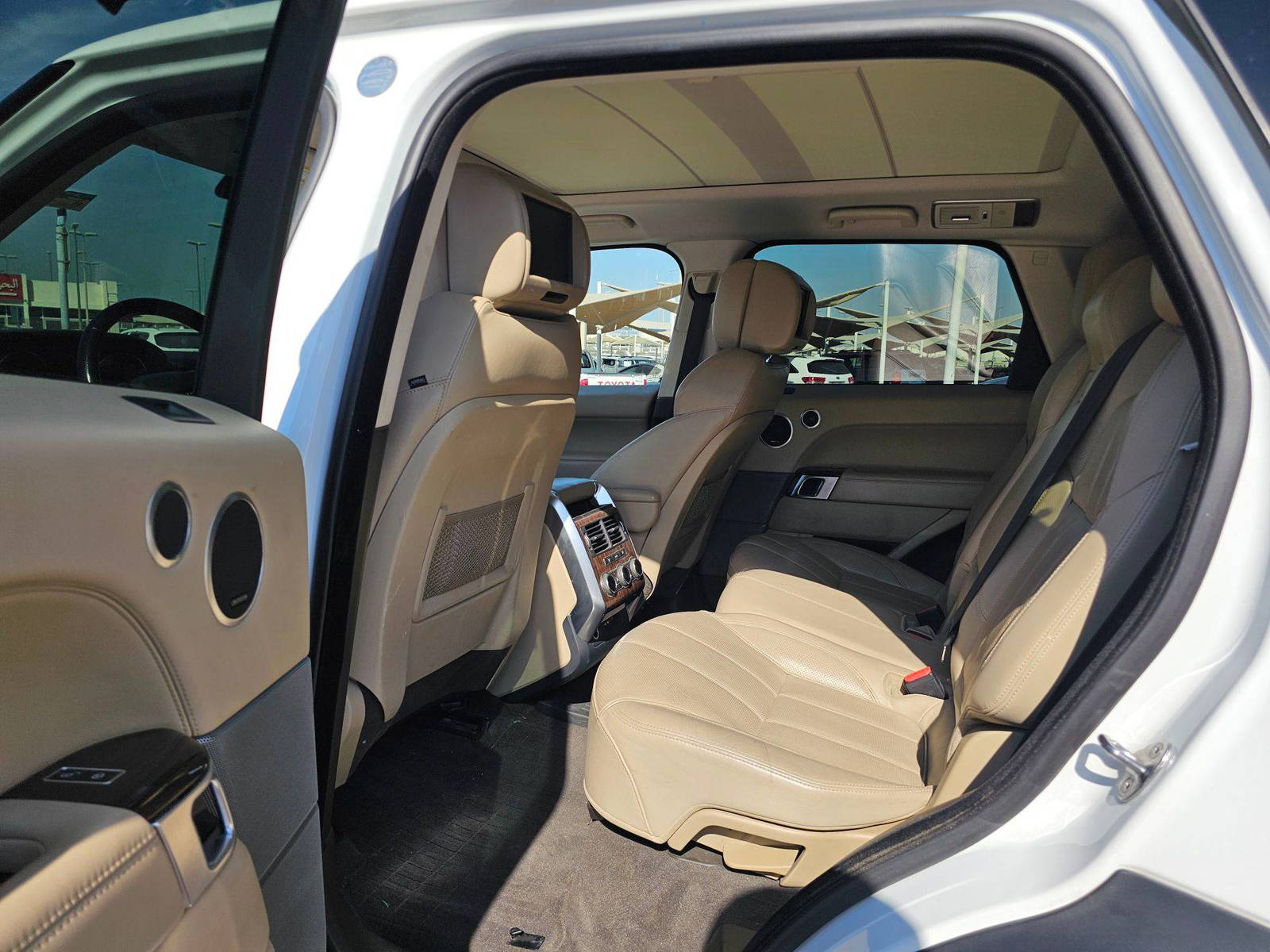 LAND ROVER RANGE ROVER SPORT 2014 - Marhaba Auction Used Cars - Image 6