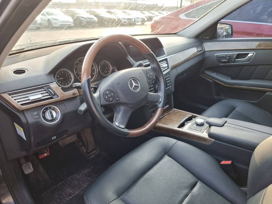 2011 MERCEDES BENZ E 350 — 175983 Miles — Lot 215487 — Ind. 12 - Marhaba Auctions Used Cars - Image 8