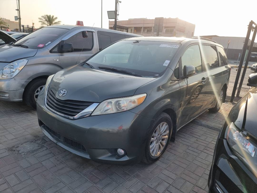 TOYOTA SIENNA 2011 - Marhaba Auction Used Cars - Image 3