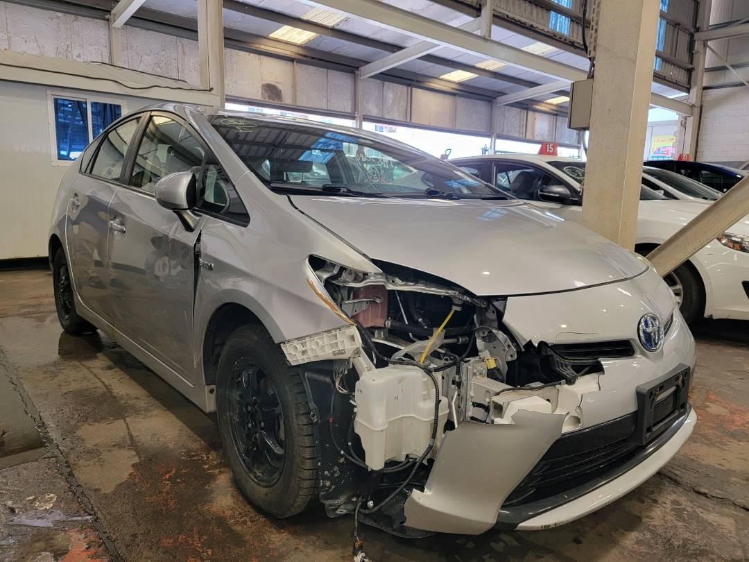 2012 TOYOTA PRIUS — 172370 Miles — Lot 41487084 — Main - Marhaba Auctions Used Cars - Image 4