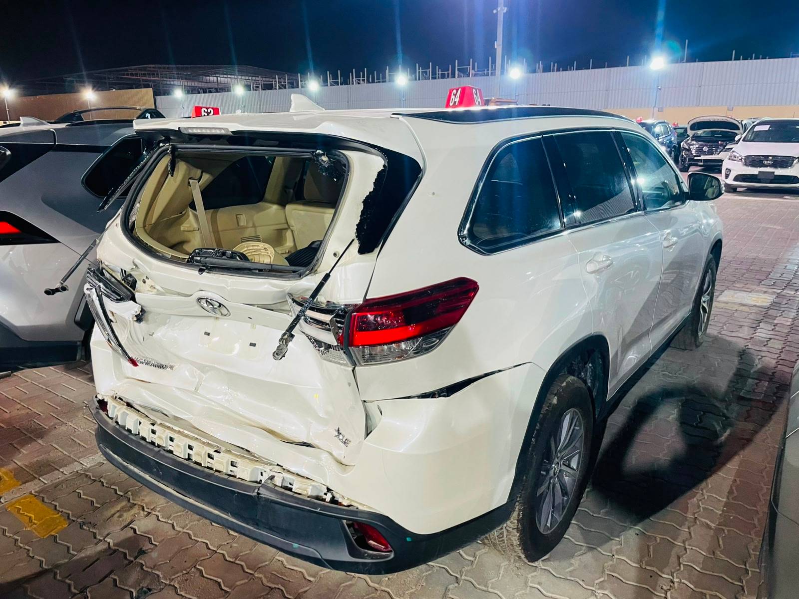 2019 TOYOTA HIGHLANDER — 100146 Miles — Lot 94389245 — Al Sajaa - Marhaba Auctions Used Cars - Image 8