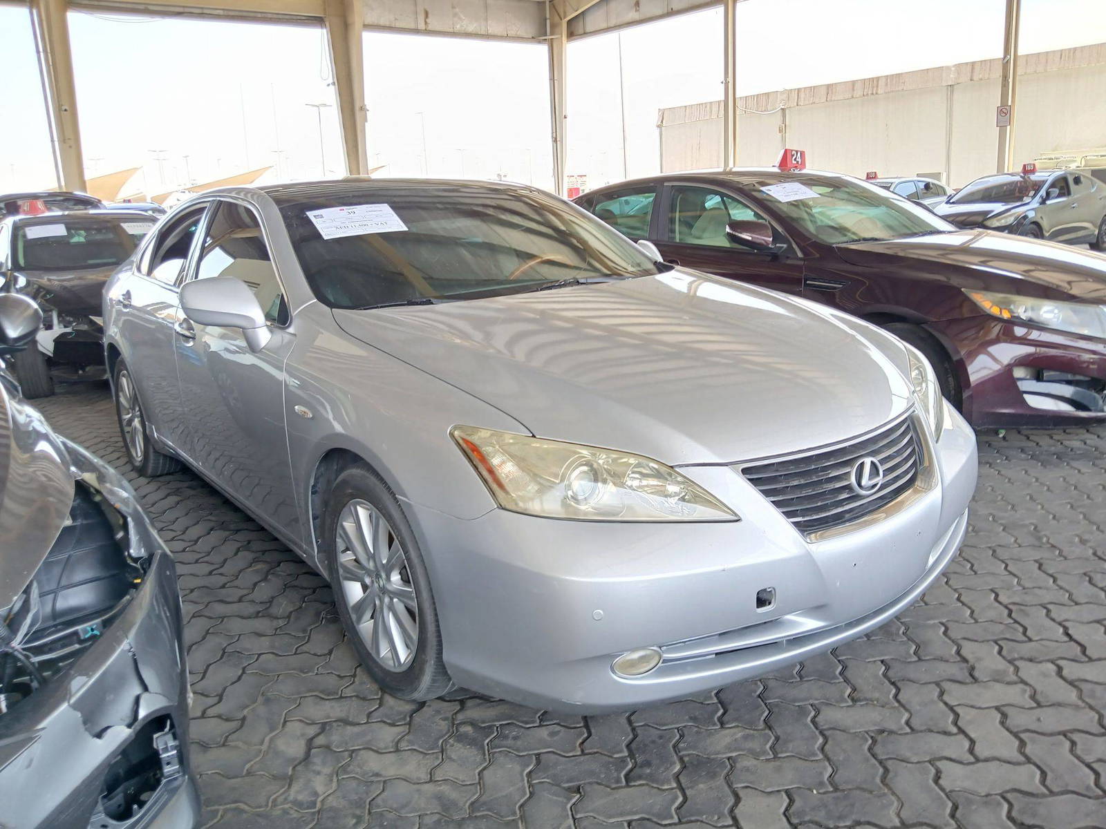 2007 LEXUS ES 350 — 159352 KM — Lot 2017835 — Souq - Marhaba Auctions Used Cars - Image 5