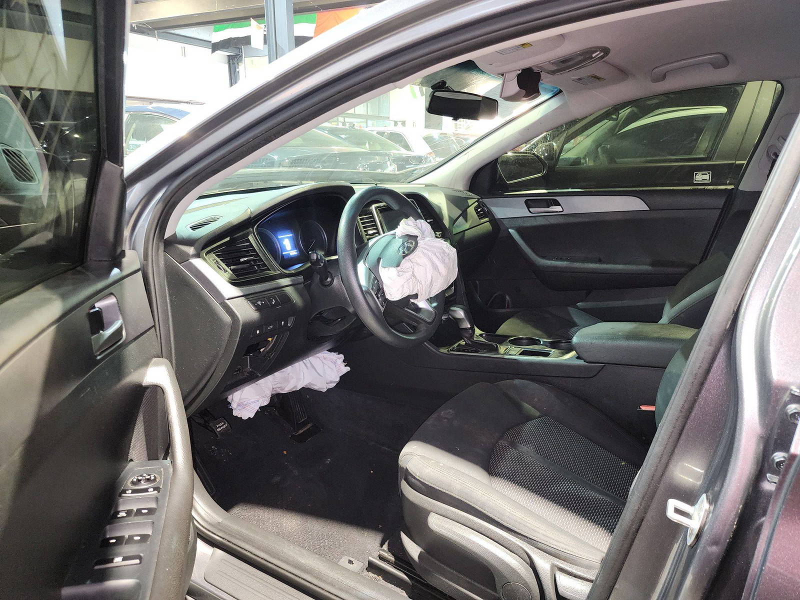 2019 HYUNDAI SONATA — 101811 Miles — Lot 42180065 — Ind. 12 - Marhaba Auctions Used Cars - Image 9