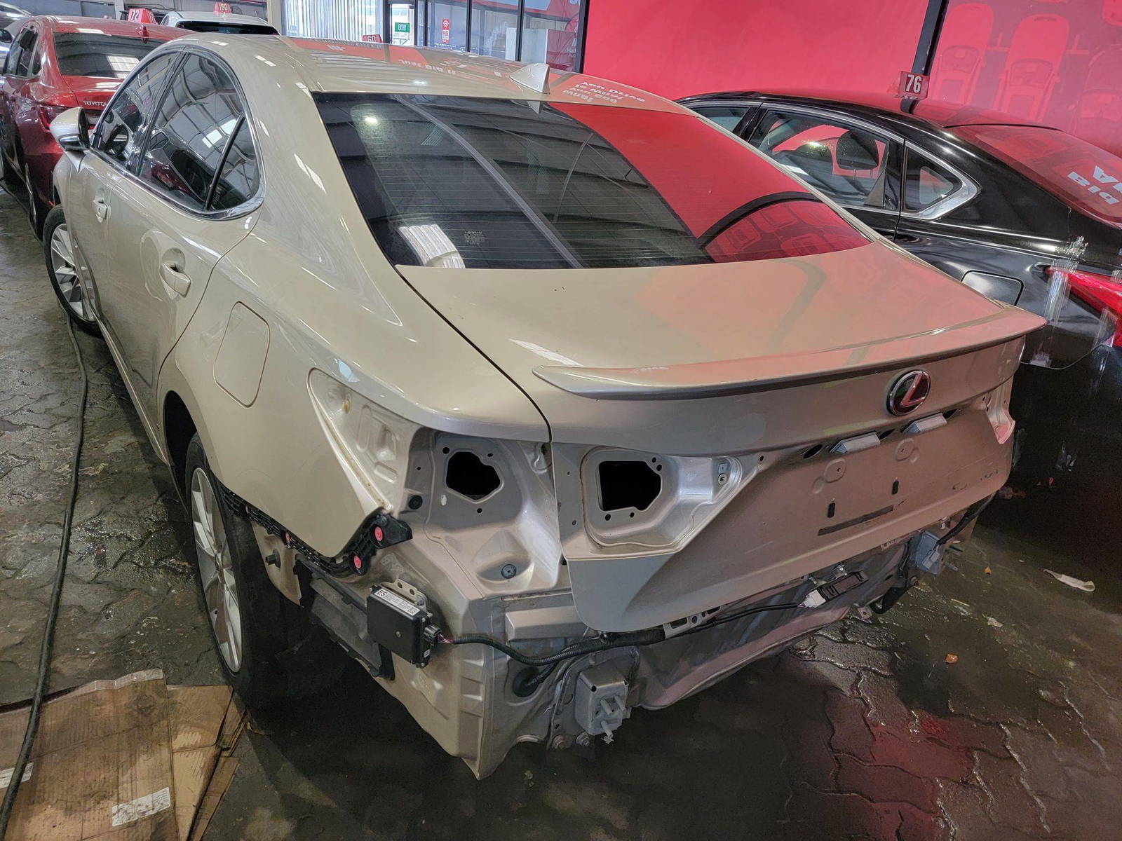 LEXUS ES 300H 2015 - Marhaba Auction Used Cars - Image 5