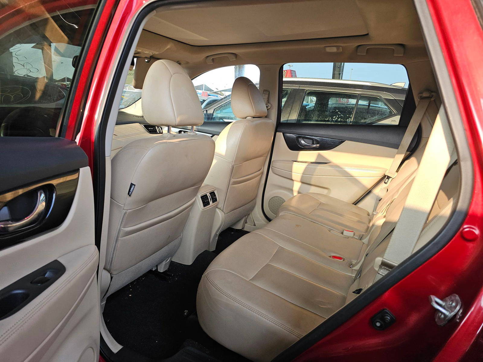 2018 NISSAN ROGUE — 143066 Miles — Lot MV0JC835413 — Main - Marhaba Auctions Used Cars - Image 7