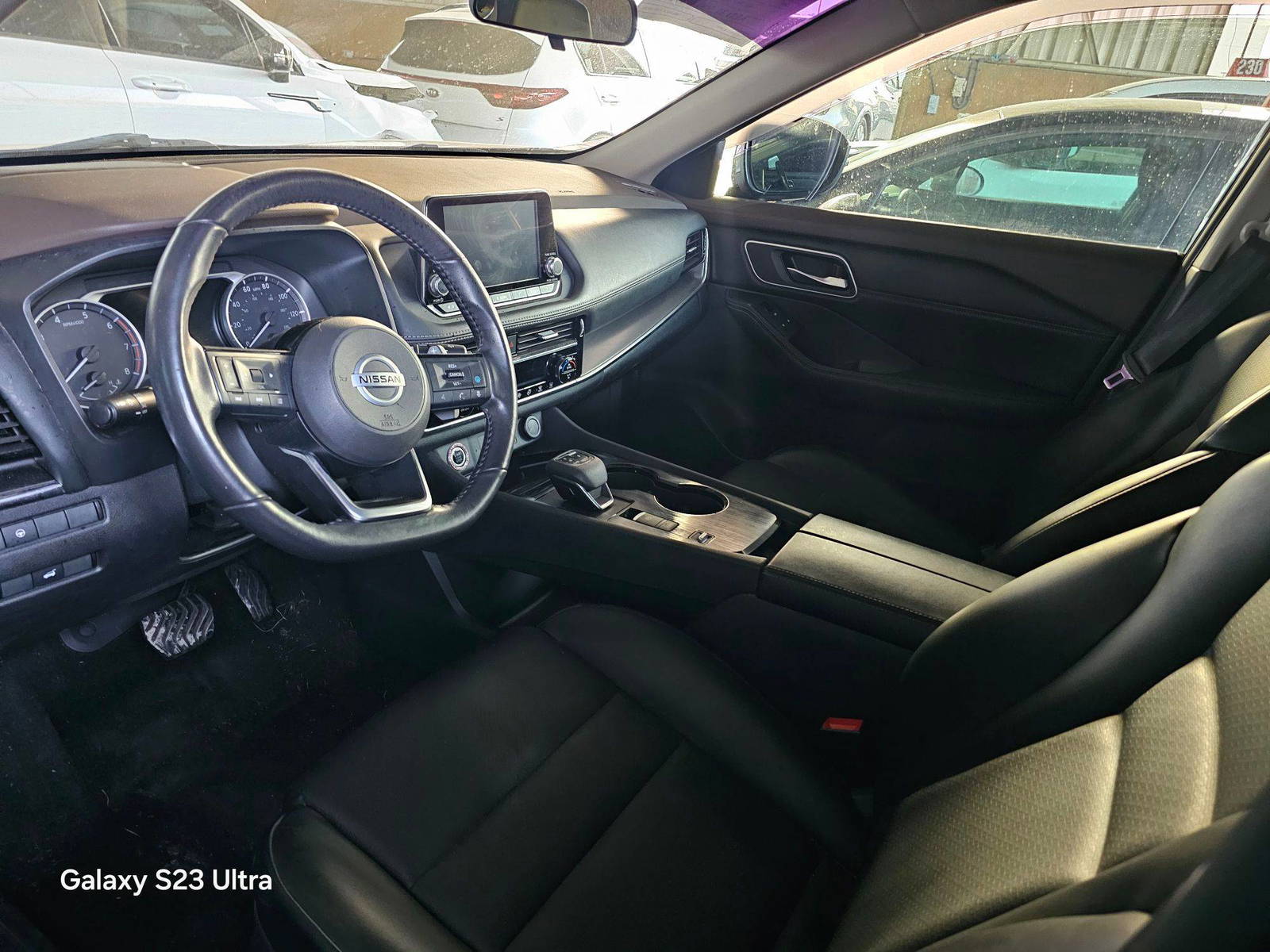 NISSAN ROGUE 2021 - Marhaba Auction Used Cars - Image 6