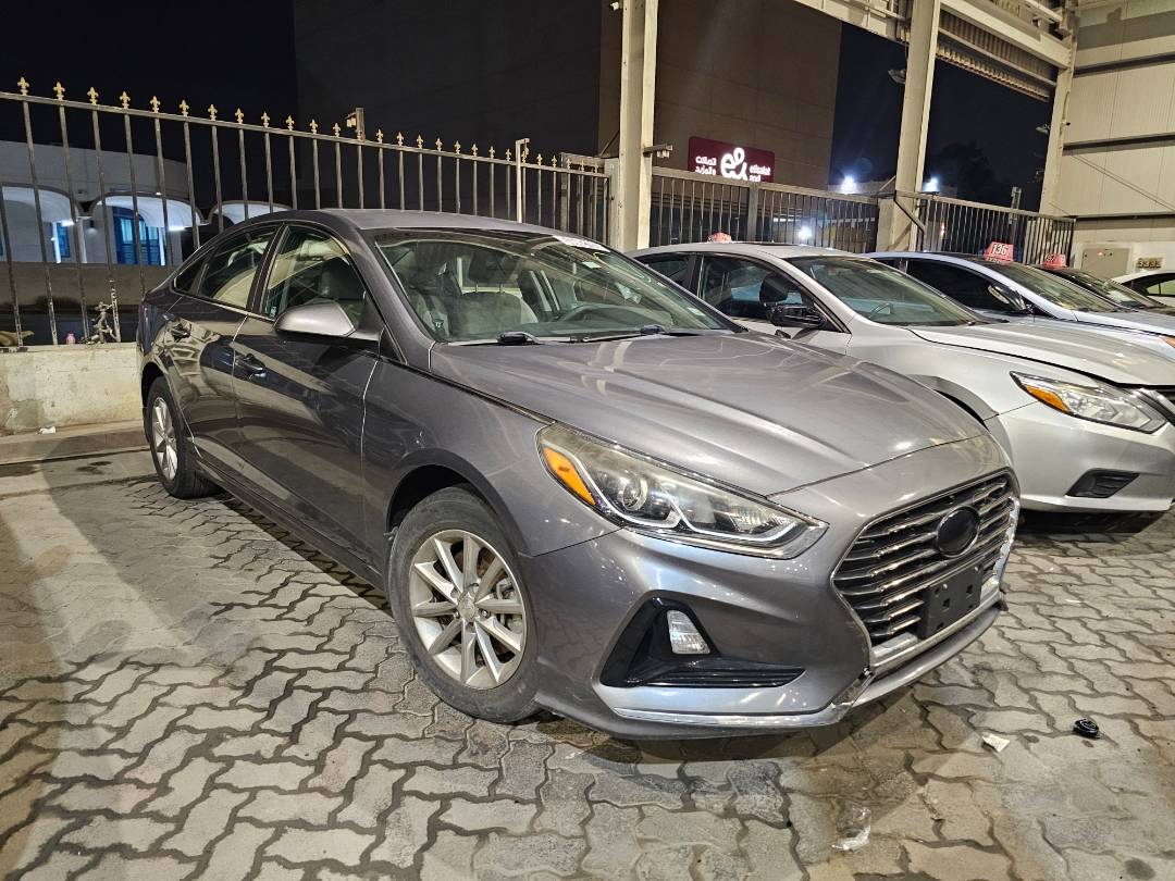 2018 HYUNDAI SONATA — 98331 Miles — Lot H687733 — Main - Marhaba Auctions Used Cars - Image 4