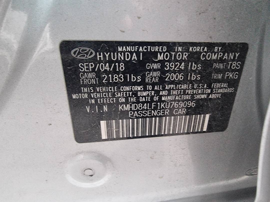 HYUNDAI ELANTRA 2019 - Marhaba Auction Used Cars - Image 8