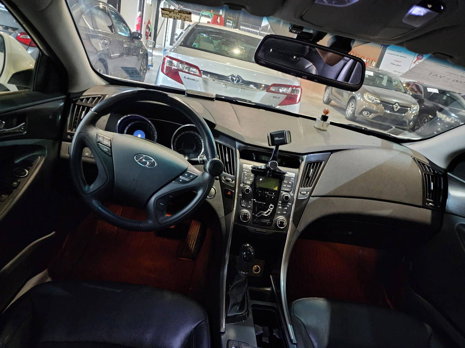 2012 HYUNDAI SONATA — 83259 KM — Lot 434632 — Al Quoz - Marhaba Auctions Used Cars - Image 8