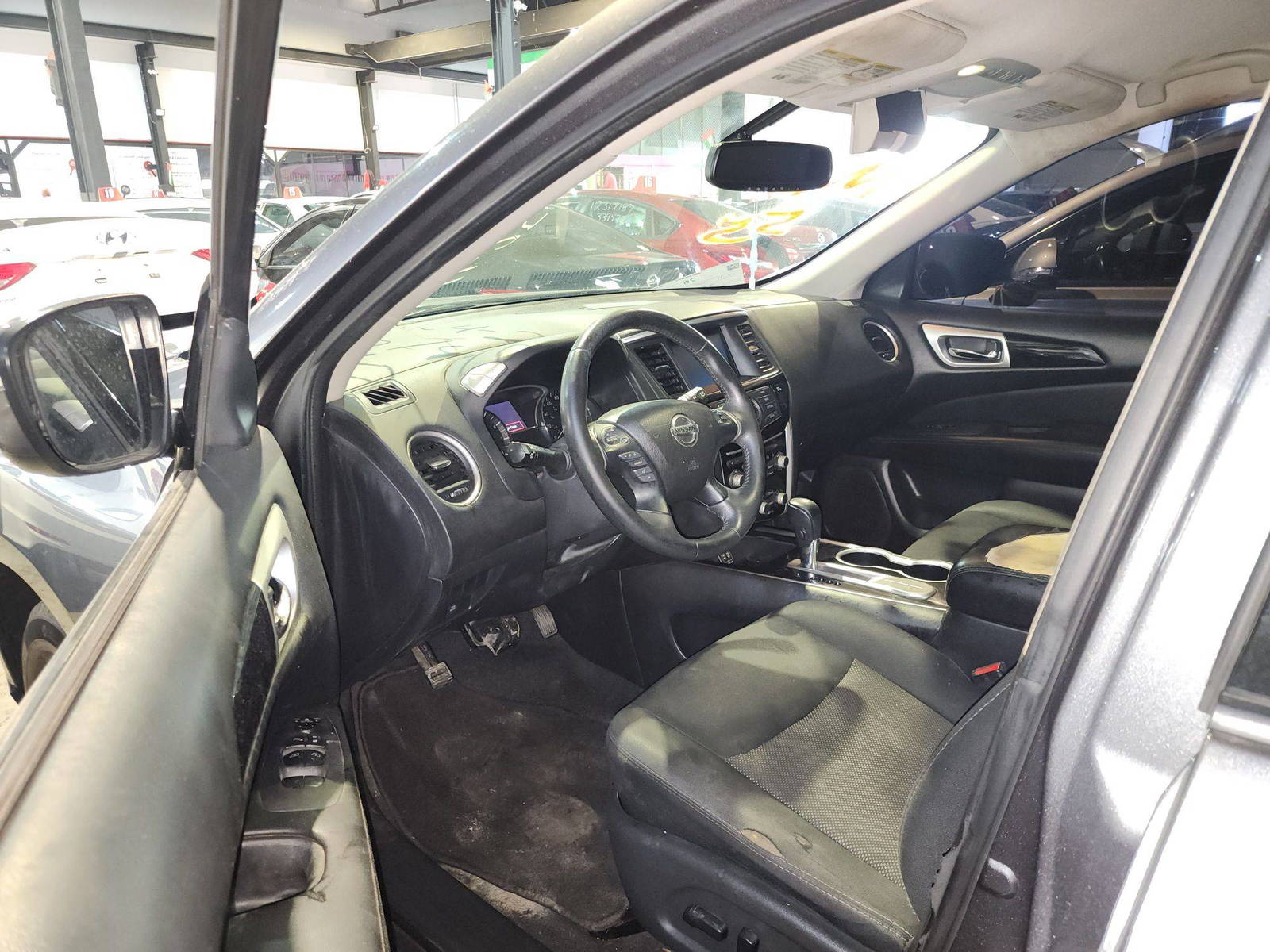 2018 NISSAN PATHFINDER — 110356 Miles — Lot 1609513 — Al Quoz - Marhaba Auctions Used Cars - Image 9