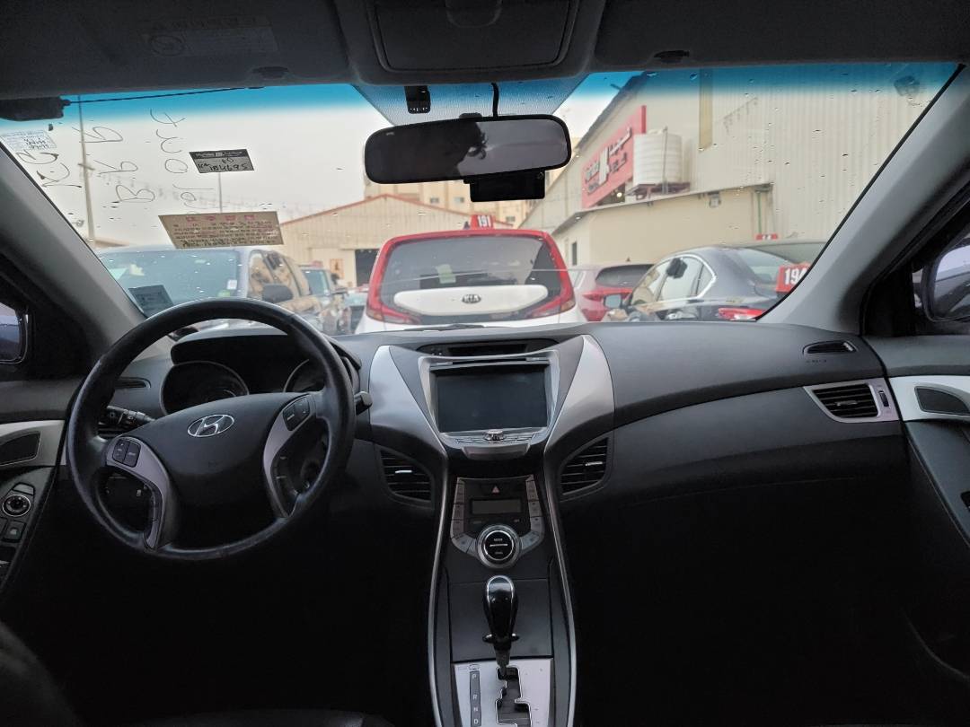 2013 HYUNDAI AVANTE — 184685 KM — Lot 728692 — Main - Marhaba Auctions Used Cars - Image 7