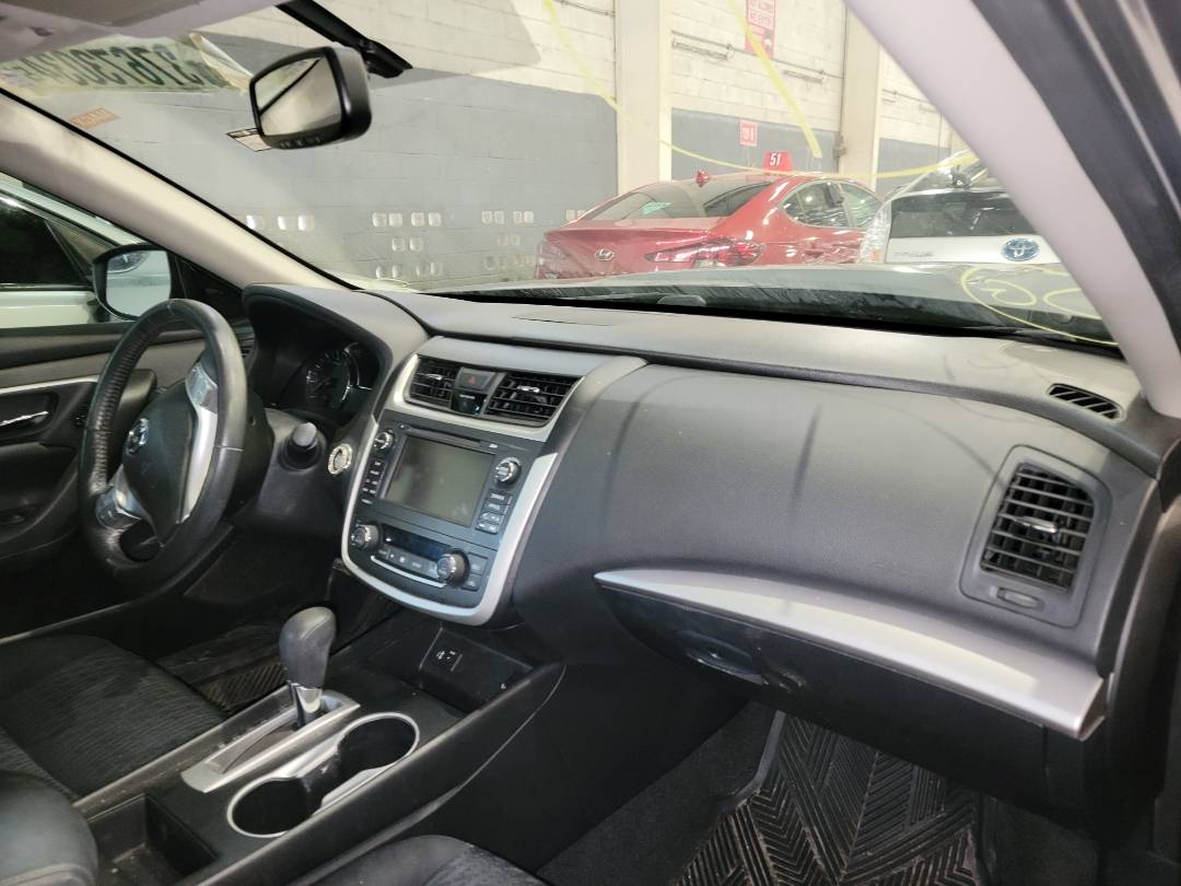 2016 NISSAN ALTIMA — 135417 Miles — Lot C12063 - Marhaba Auctions Used Cars - Image 5