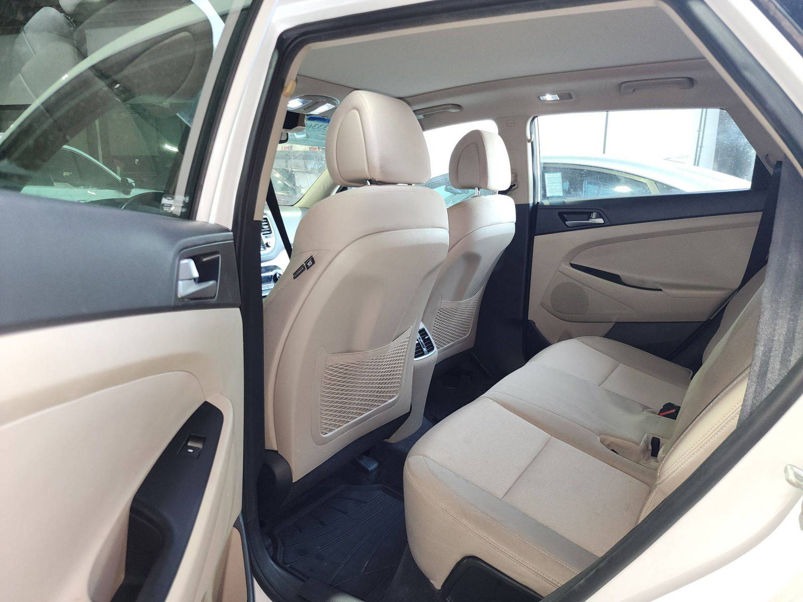 HYUNDAI TUCSON 2018 - Marhaba Auction Used Cars - Image 5