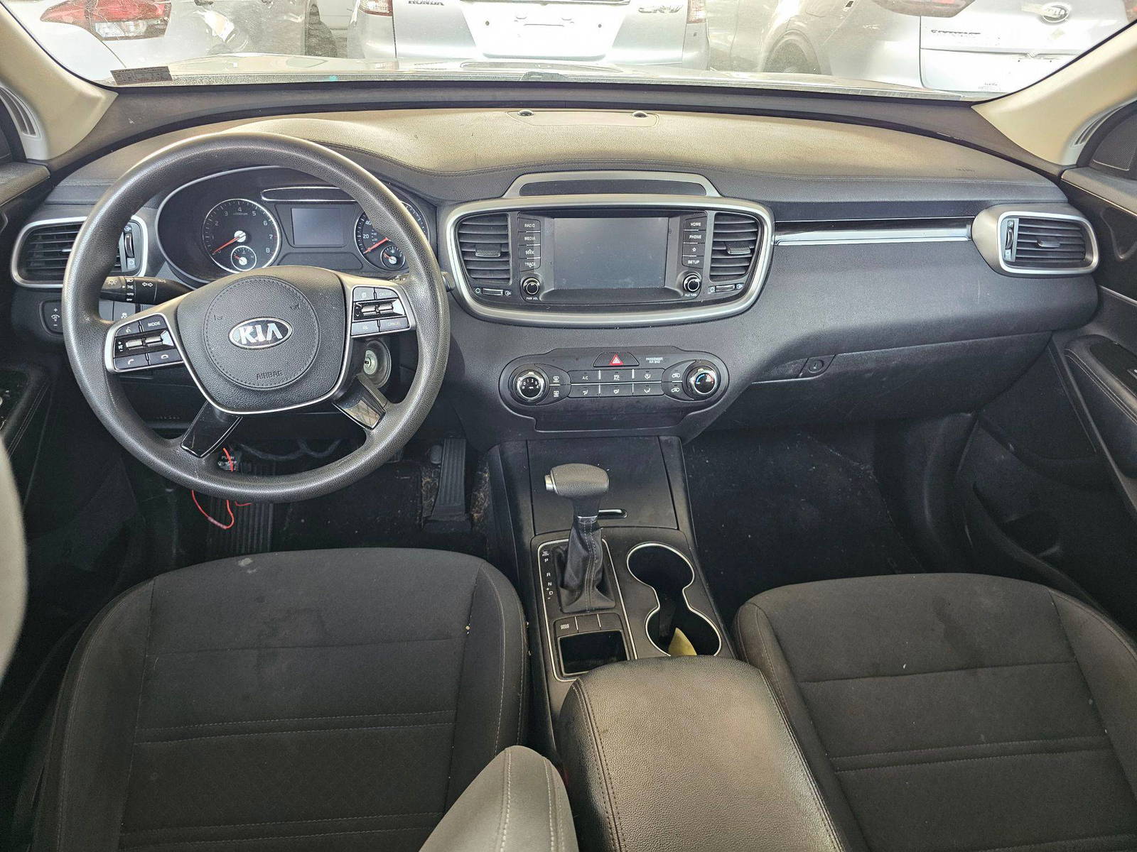 2019 KIA SORENTO — 116768 Miles — Lot XKG474500 — Souq - Marhaba Auctions Used Cars - Image 7