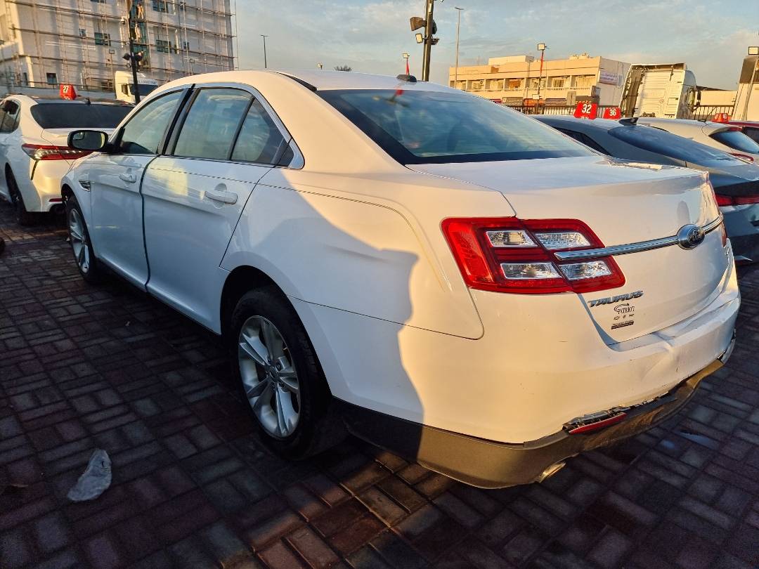 2018 FORD TAURUS — 107552 Miles — Lot 214587 — Main - Marhaba Auctions Used Cars - Image 4
