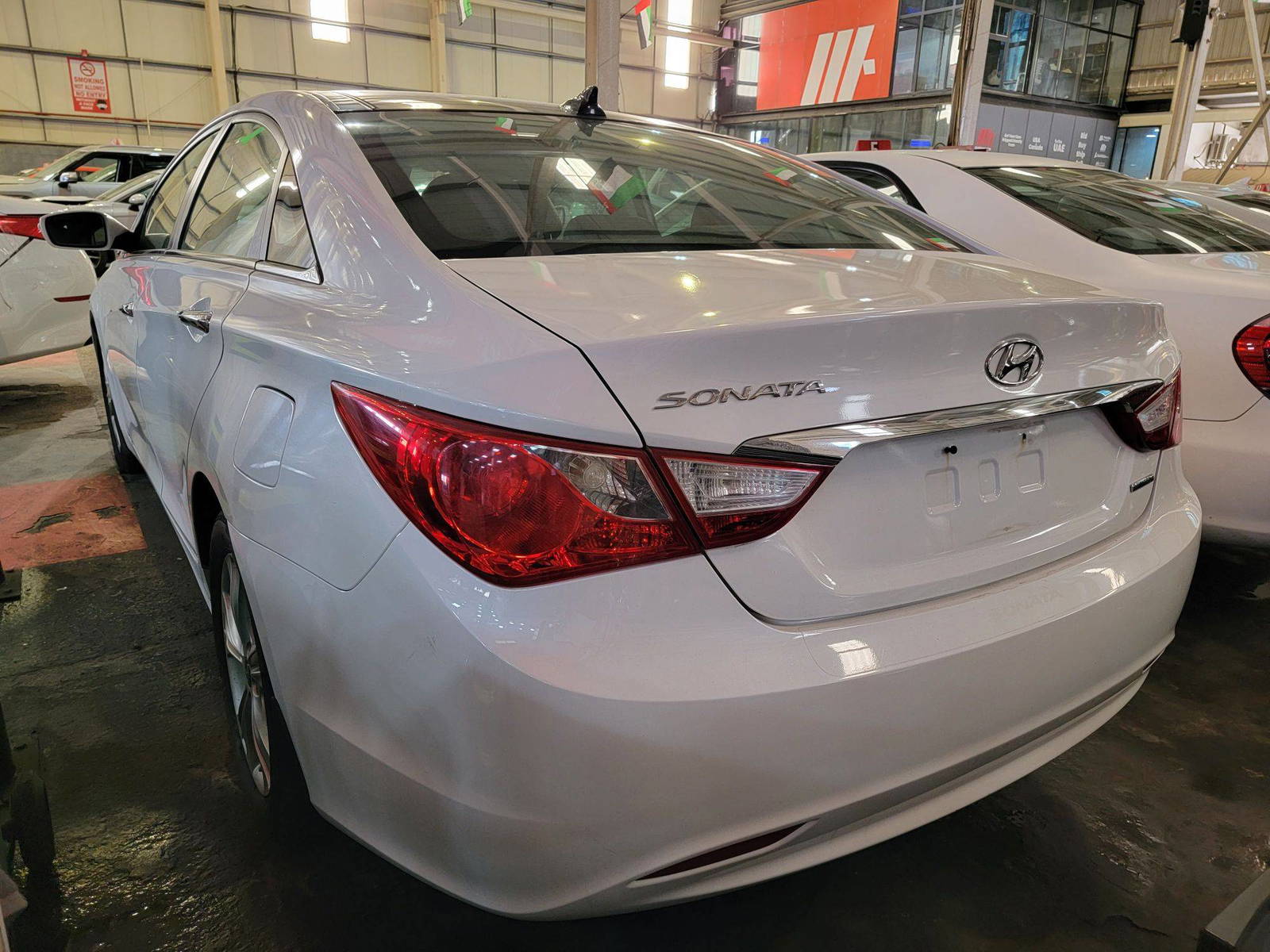 2012 HYUNDAI SONATA — 194385 Miles — Lot 81821855 — Main - Marhaba Auctions Used Cars - Image 5
