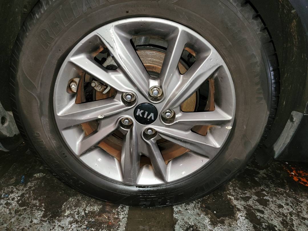 2019 KIA OPTIMA — 209590 Miles — Lot G329070 - Marhaba Auctions Used Cars - Image 4