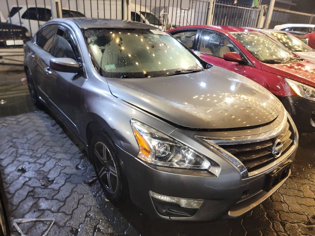 2015 NISSAN ALTIMA — 105235 Miles — Lot 61064713 - Marhaba Auctions Used Cars - Image 4