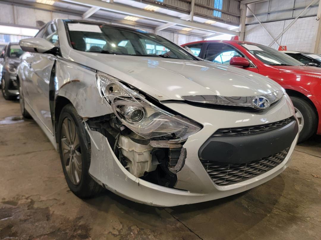 2015 HYUNDAI SONATA — 146305 Miles — Lot FA123109 — Main - Marhaba Auctions Used Cars - Image 4