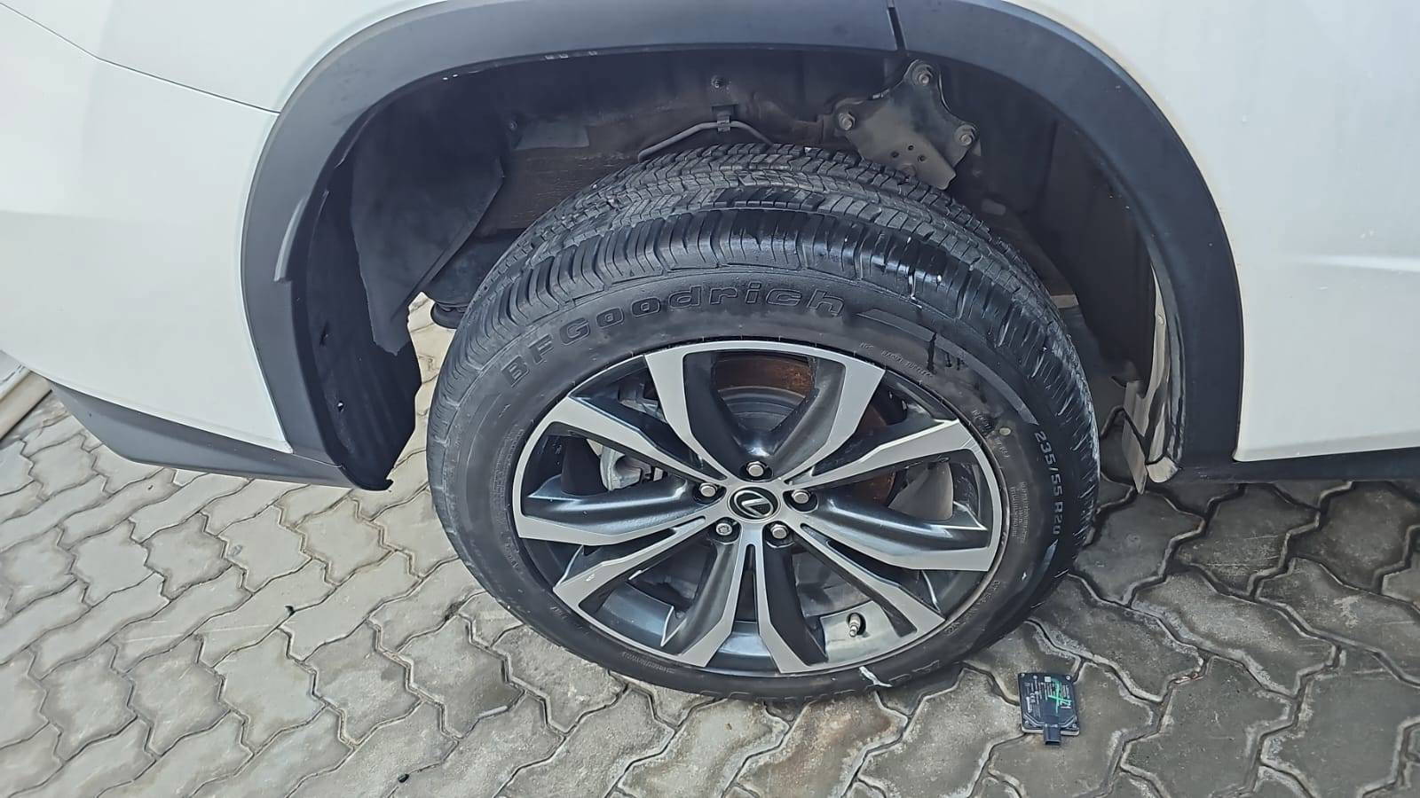 LEXUS RX 350 2020 - Marhaba Auction Used Cars - Image 6