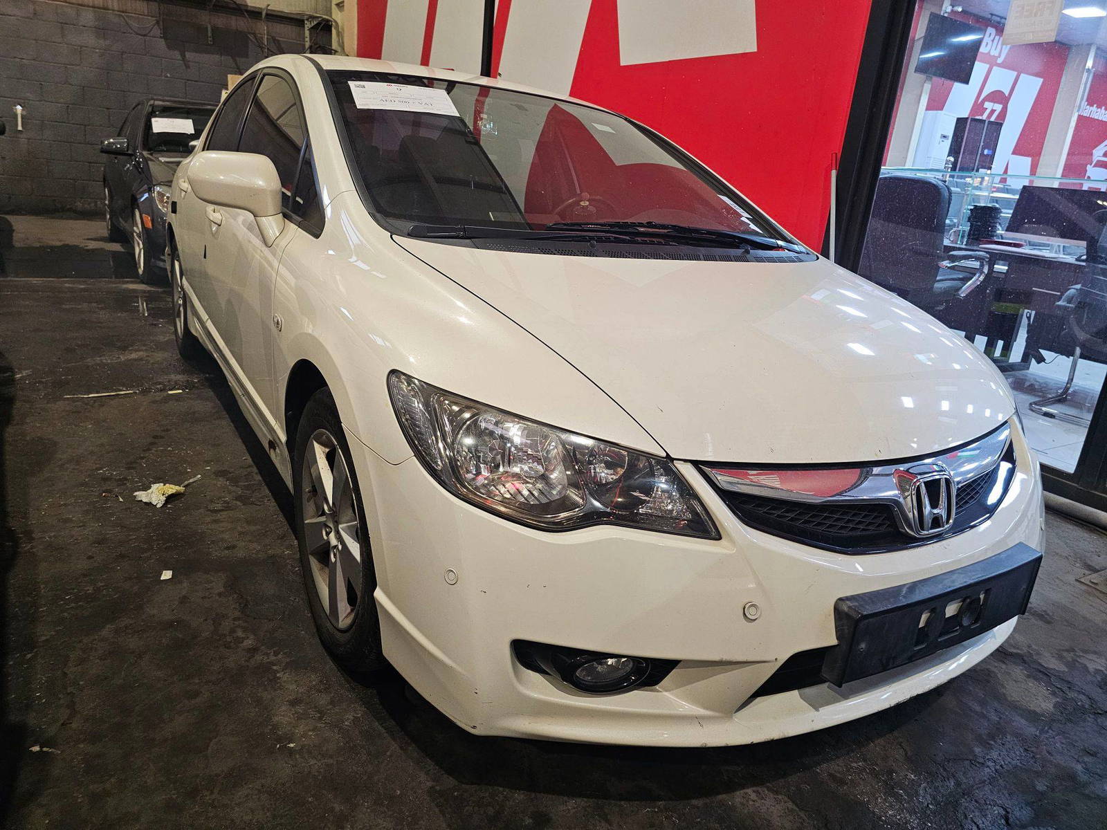 2009 HONDA CIVIC — 156245 KM — Lot 200789 — Main - Marhaba Auctions Used Cars - Image 3