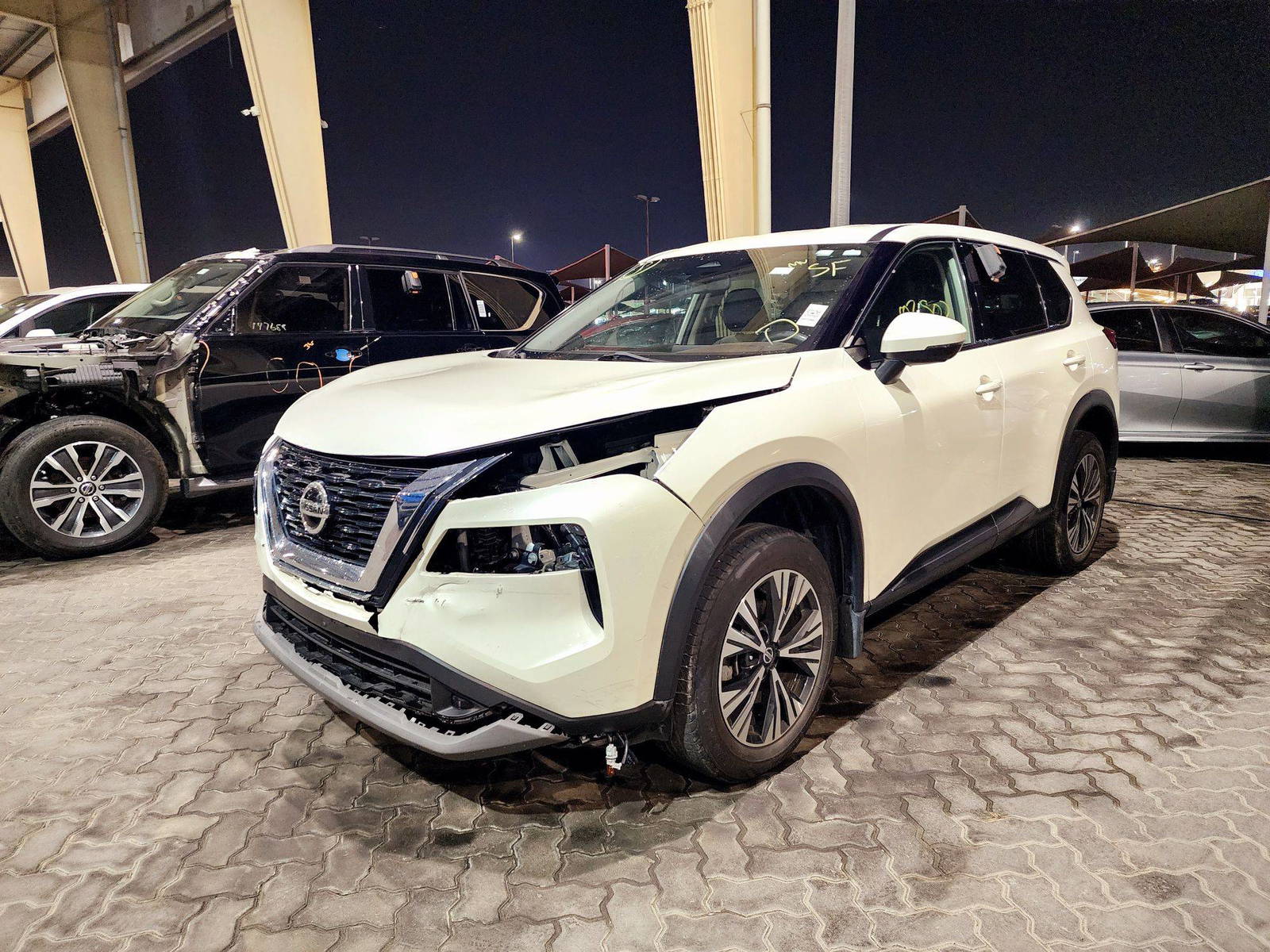 2021 NISSAN ROGUE — 103502 Miles — Lot W015677 — Souq - Marhaba Auctions Used Cars - Image 5