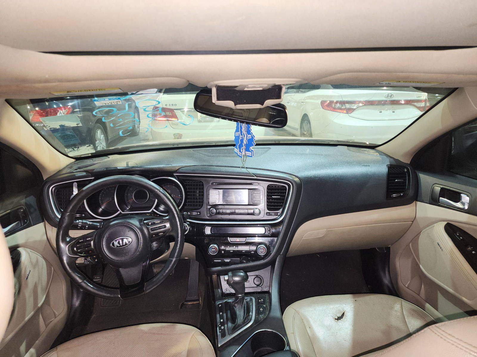 2015 KIA OPTIMA — 183849 Miles — Lot 914037 — Al Quoz - Marhaba Auctions Used Cars - Image 8