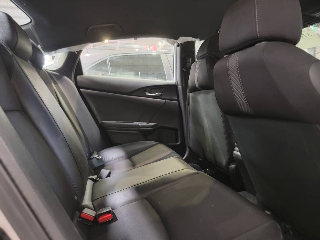 2019 HONDA CIVIC — 53612 Miles — Lot 37697365 - Marhaba Auctions Used Cars - Image 6