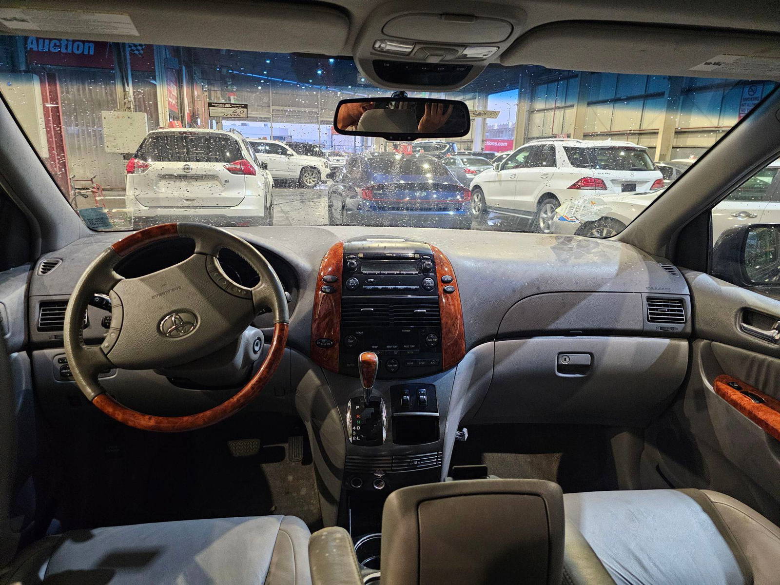 2008 TOYOTA SIENNA — 174514 Miles — Lot 43668187 — Main - Marhaba Auctions Used Cars - Image 8
