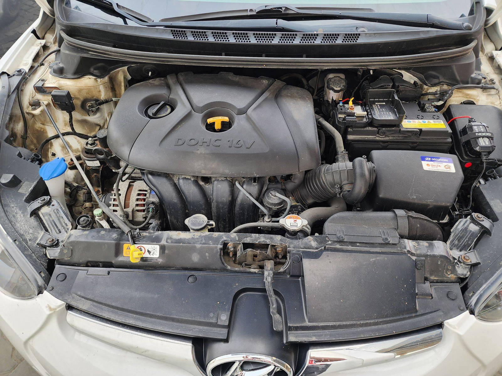 2016 HYUNDAI ELANTRA — 39320 KM — Lot 644697 — Souq - Marhaba Auctions Used Cars - Image 9