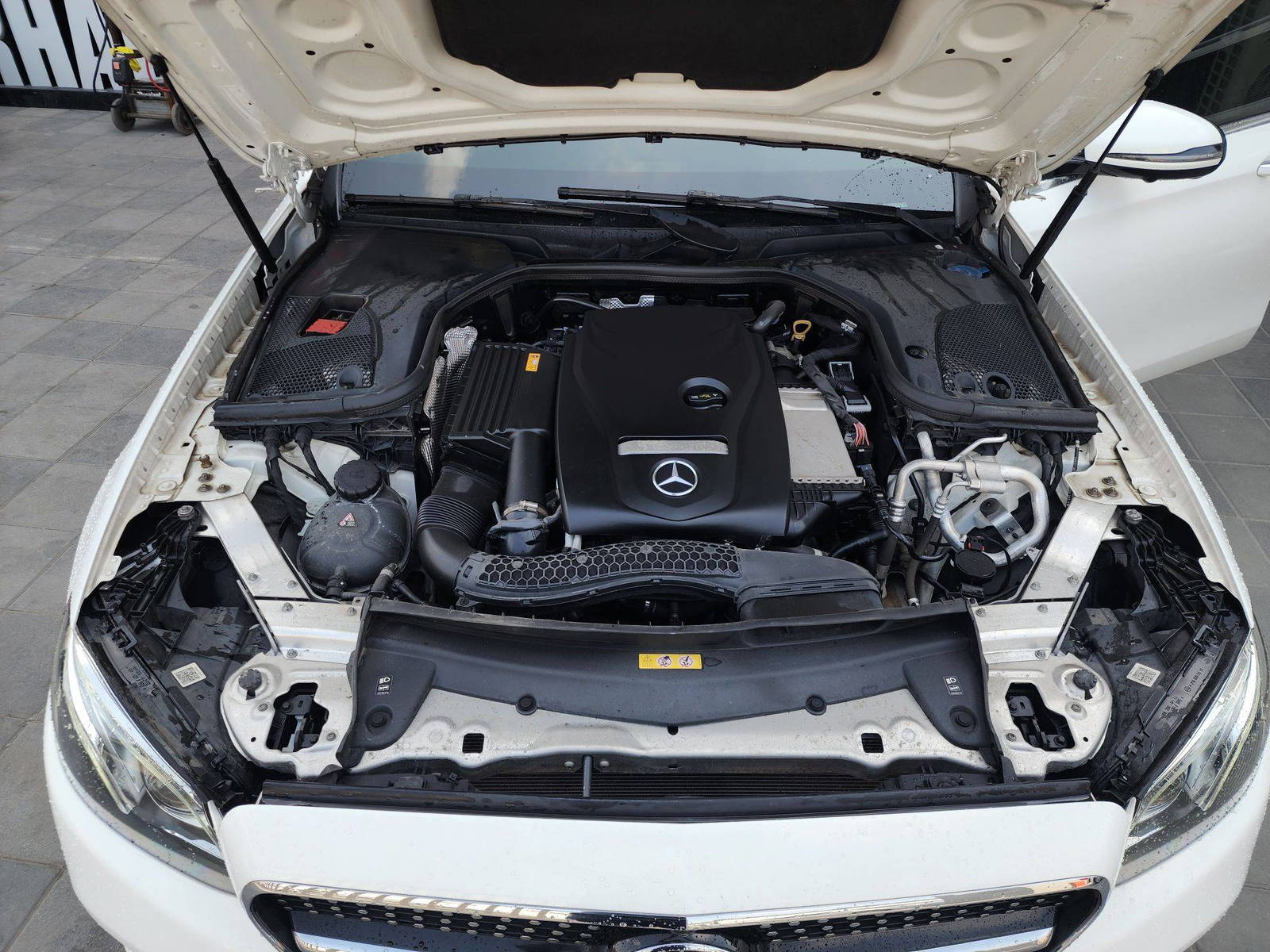 MERCEDES BENZ E-250 2020 - Marhaba Auction Used Cars - Image 13