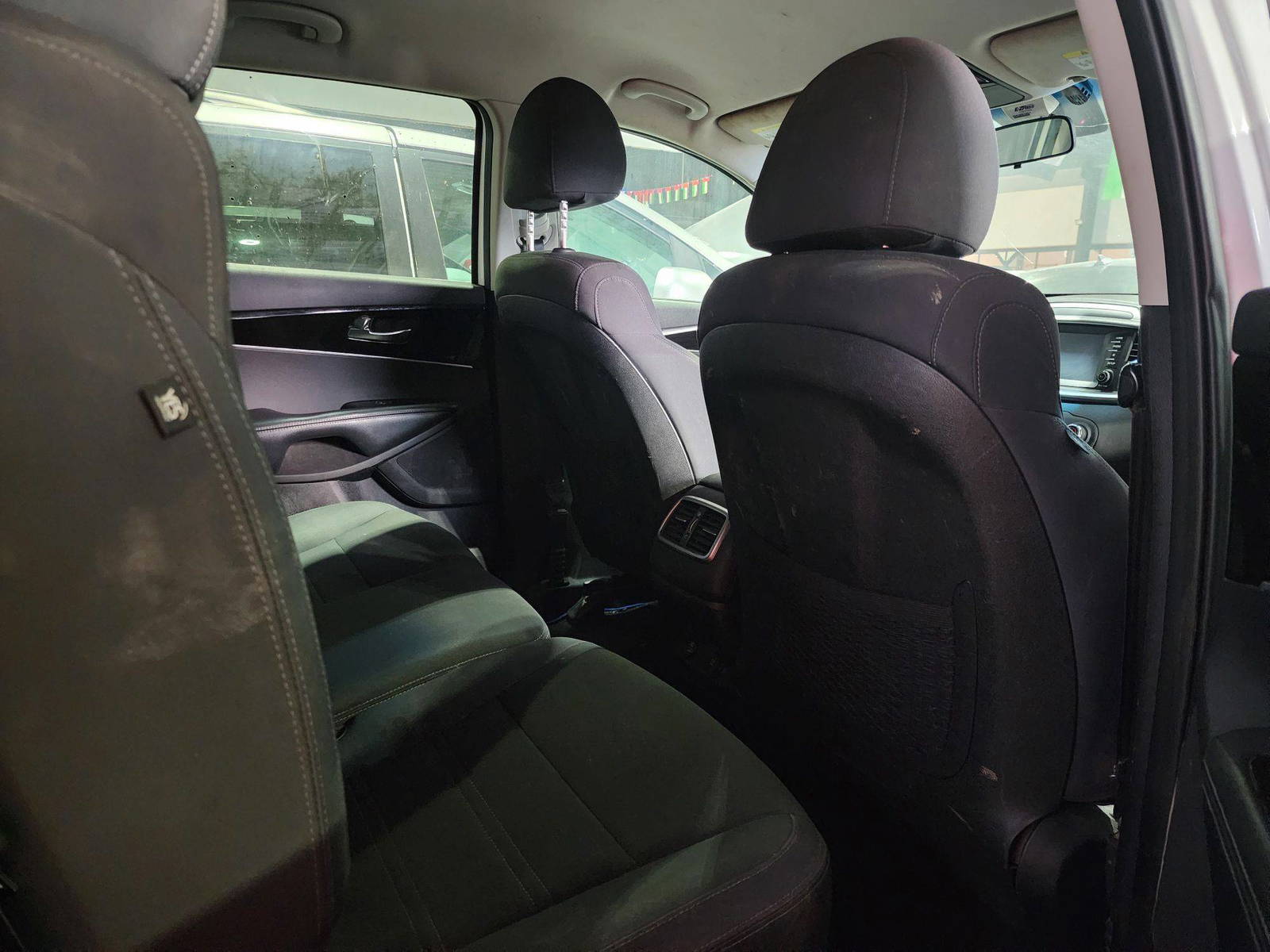 KIA SORENTO 2019 - Marhaba Auction Used Cars - Image 8