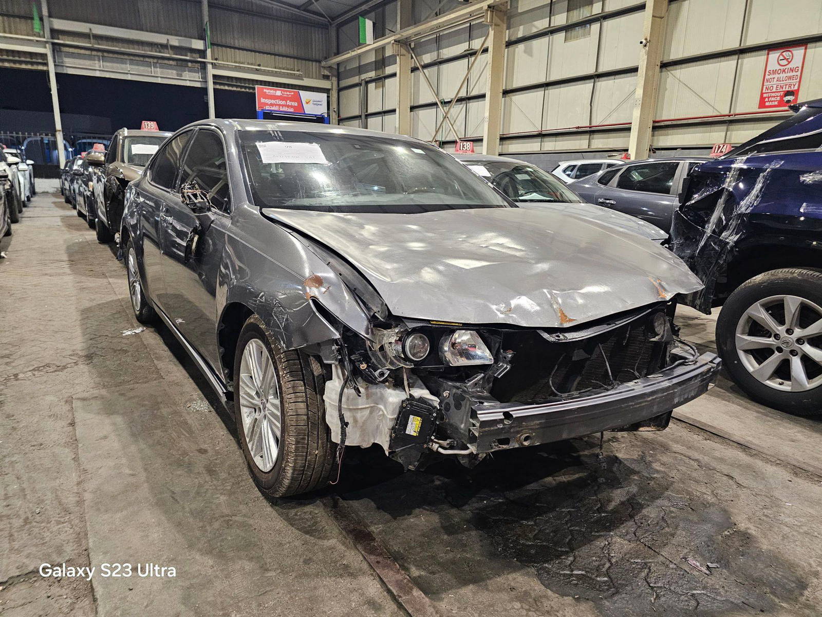 2014 LEXUS ES 350 — 151580 Miles — Lot E2087241 — Main - Marhaba Auctions Used Cars - Image 4
