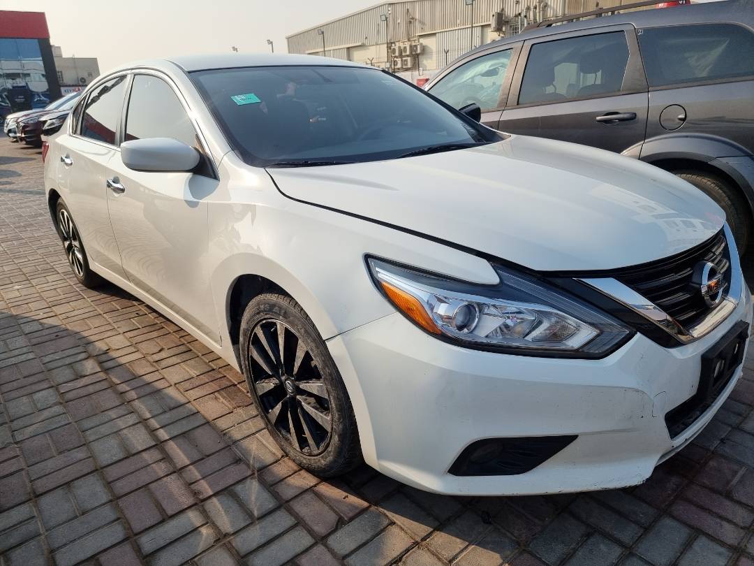 2018 NISSAN ALTIMA — 126021 Miles — Lot 125487 — Ind. 12 - Marhaba Auctions Used Cars - Image 4