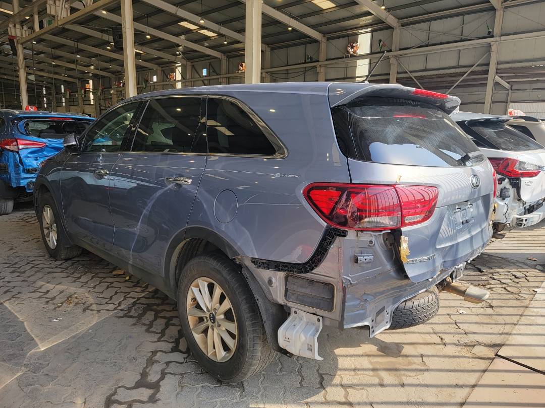 2020 KIA SORENTO — 87859 Miles — Lot 41604474 — Main - Marhaba Auctions Used Cars - Image 4