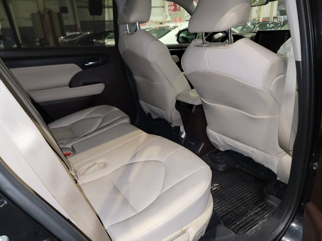 2021 TOYOTA HIGHLANDER — 22914 Miles — Lot 37639265 - Marhaba Auctions Used Cars - Image 5