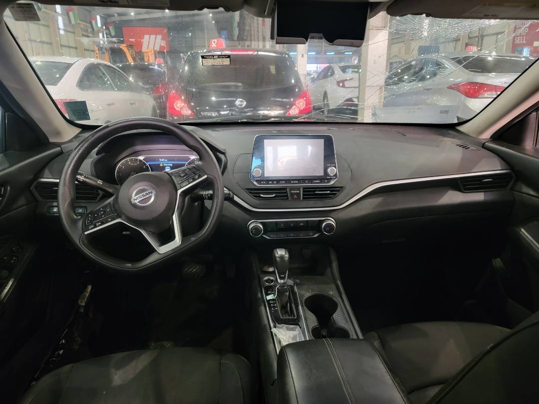 2020 NISSAN ALTIMA — 95933 Miles — Lot 134032 — Main - Marhaba Auctions Used Cars - Image 8