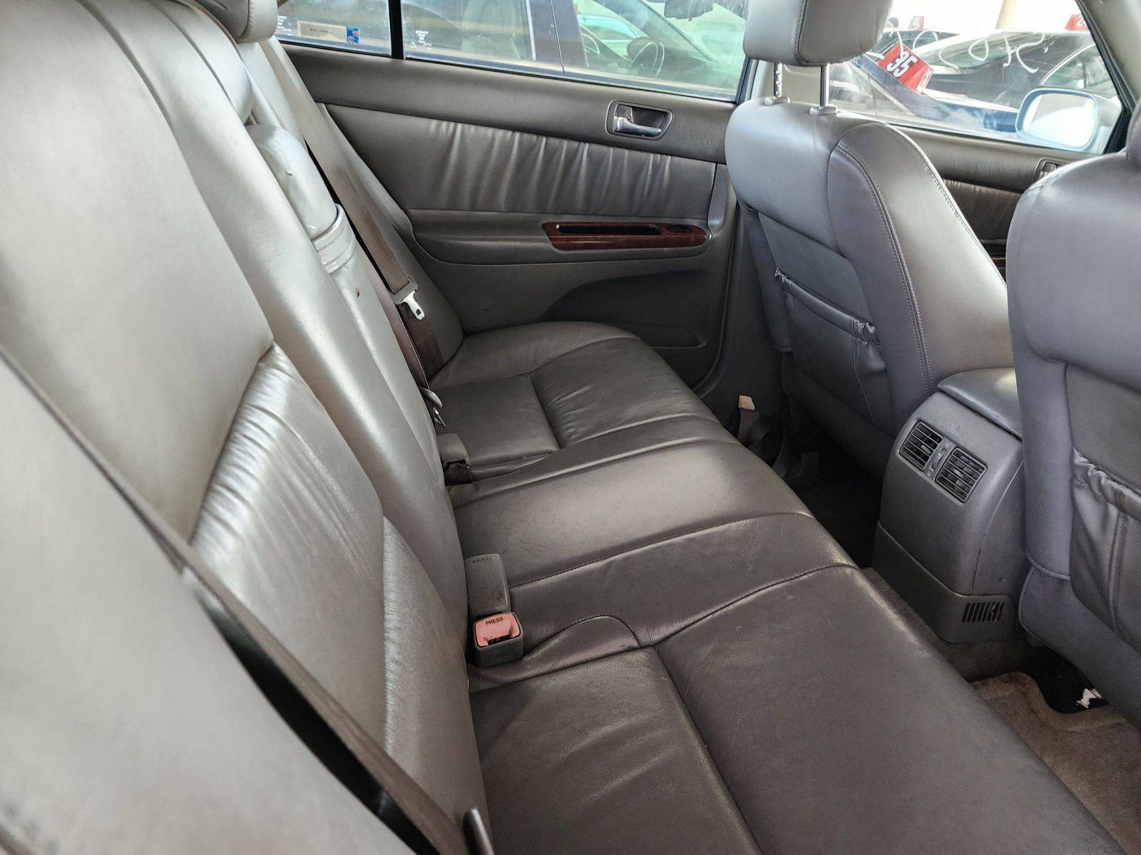 2005 TOYOTA CAMRY — 261542 Miles — Lot 57830933 - Marhaba Auctions Used Cars - Image 8