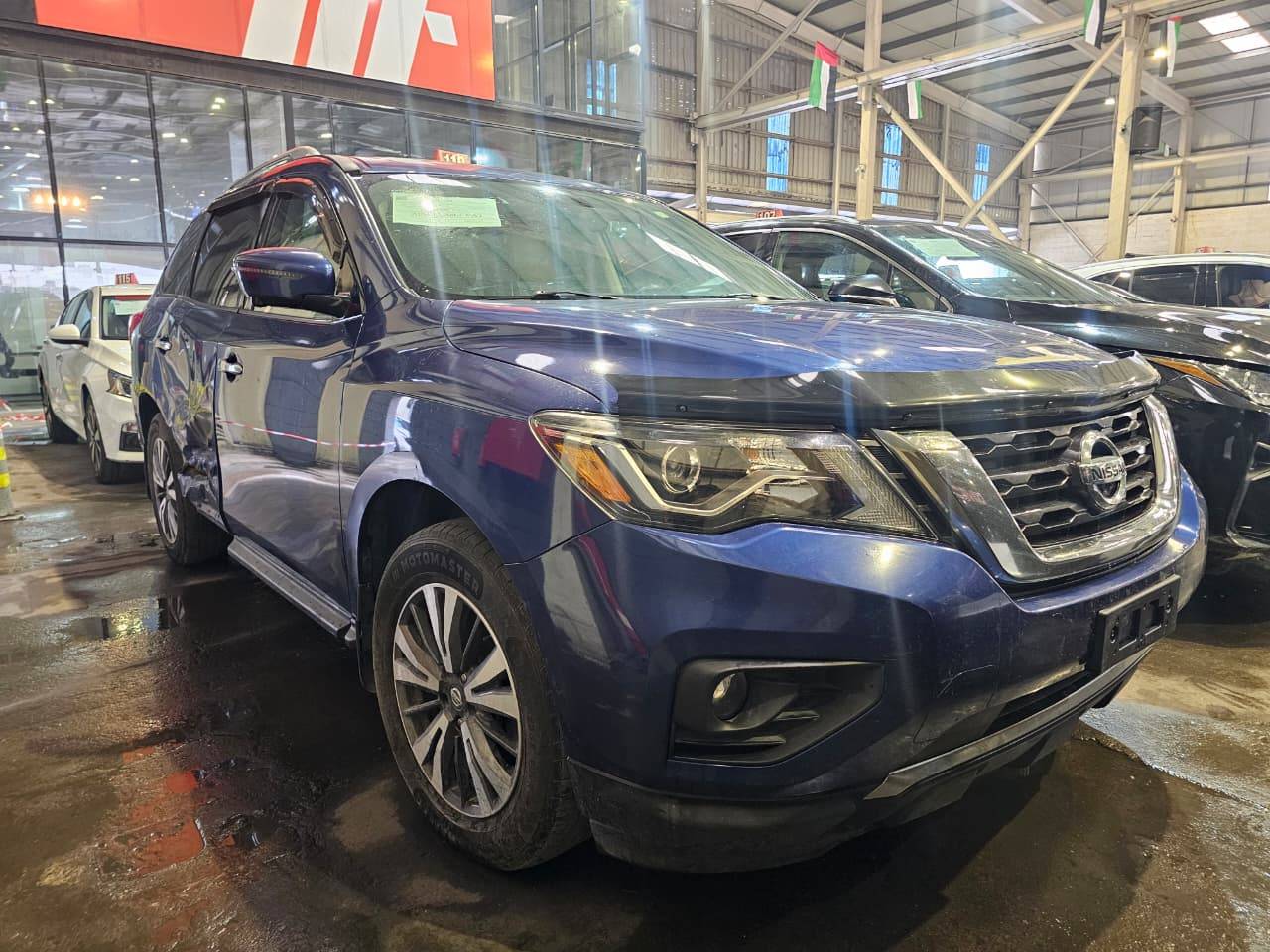 2017 NISSAN PATHFINDER — 218951 KM — Lot 610331 — Main - Marhaba Auctions Used Cars - Image 3