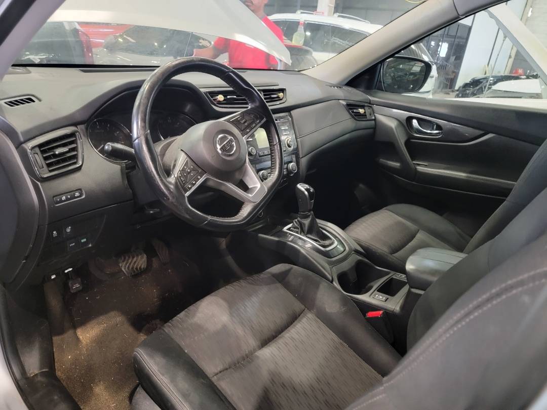 2017 NISSAN ROGUE — 158954 Miles — Lot 47916595 — Main - Marhaba Auctions Used Cars - Image 9