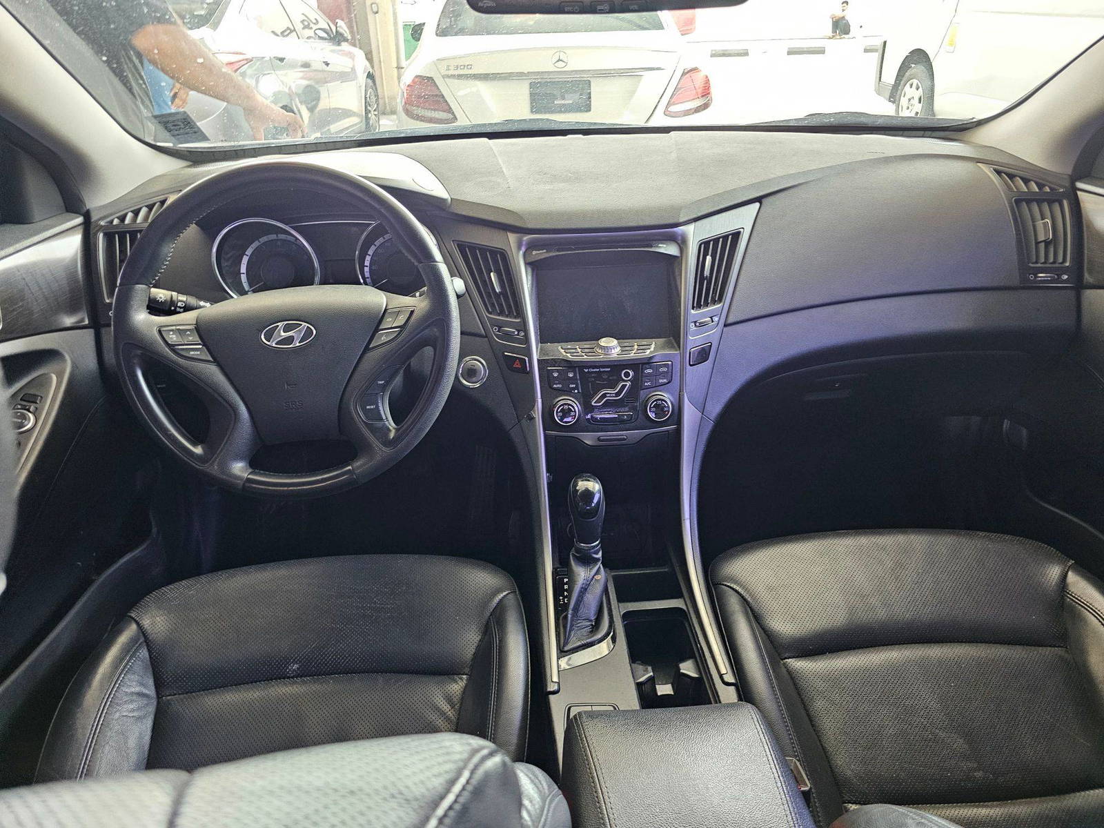 2012 HYUNDAI SONATA — 188031 KM — Lot 346115 — Ind. 12 - Marhaba Auctions Used Cars - Image 7