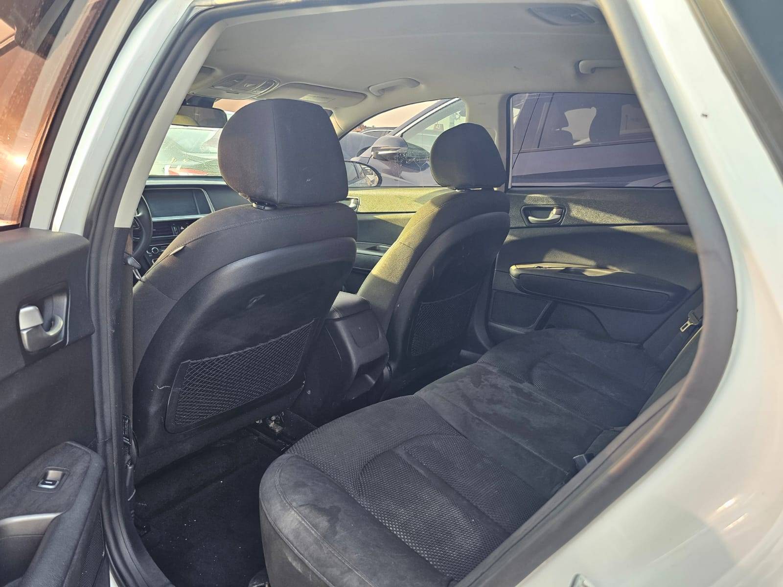KIA OPTIMA 2020 - Marhaba Auction Used Cars - Image 8