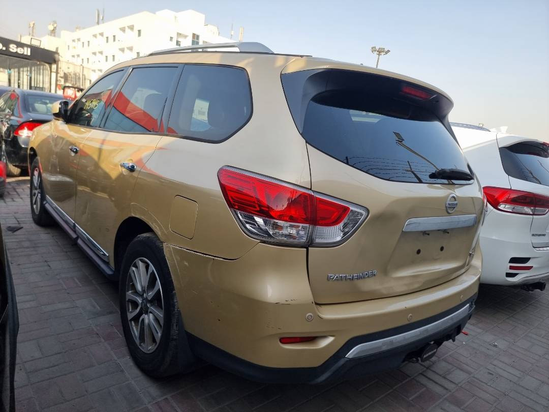 2013 NISSAN PATHFINDER — 145945 Miles — Lot 125478 — Main - Marhaba Auctions Used Cars - Image 6