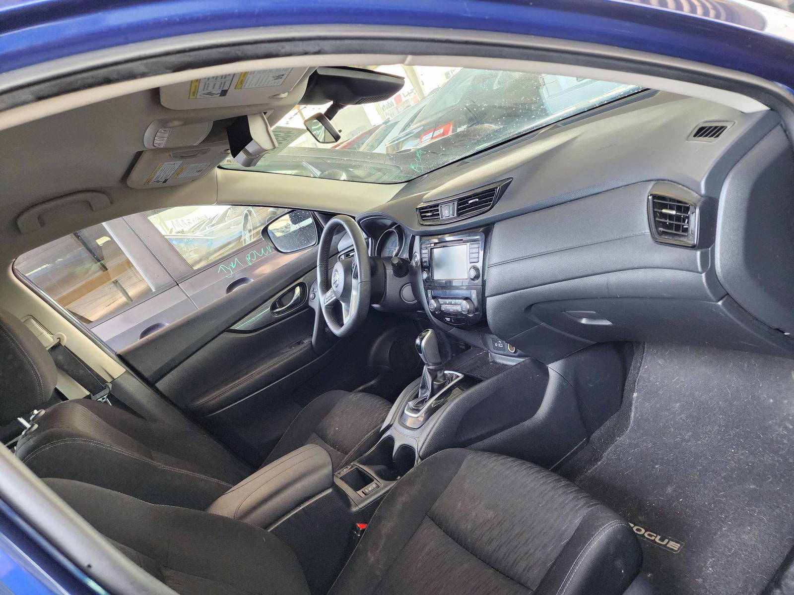 2019 NISSAN ROGUE — 112443 Miles — Lot 45962574 — Souq - Marhaba Auctions Used Cars - Image 5