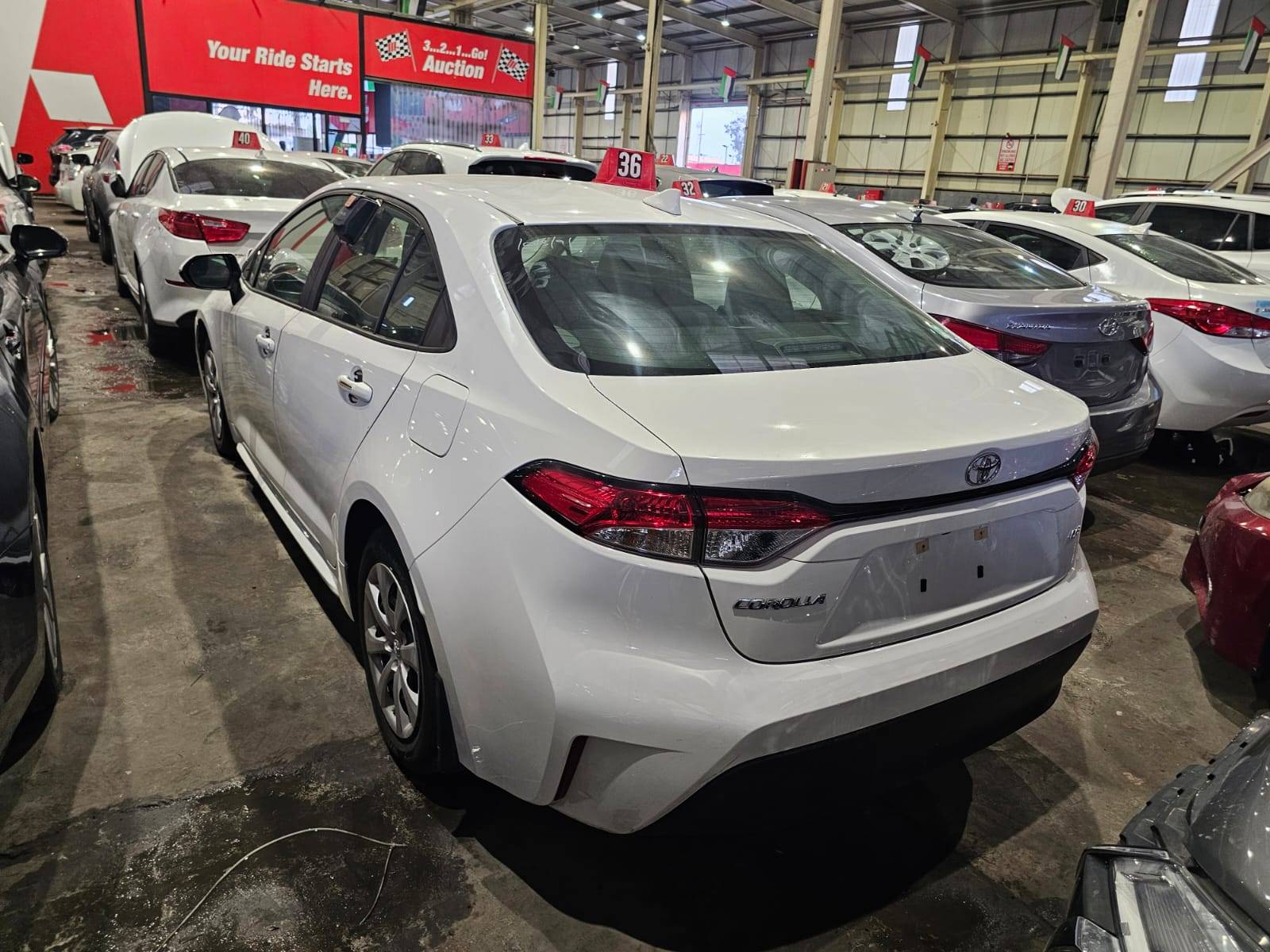 TOYOTA COROLLA